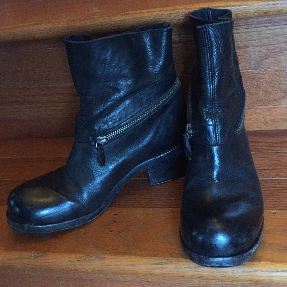 Vic Matie Ankle Boots
